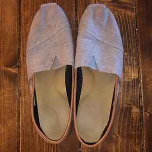 Men’s Toms